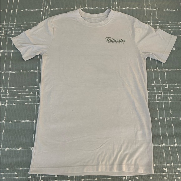 Tailwater Outfitters Gray T-Shirt size S - Picture 2 of 7